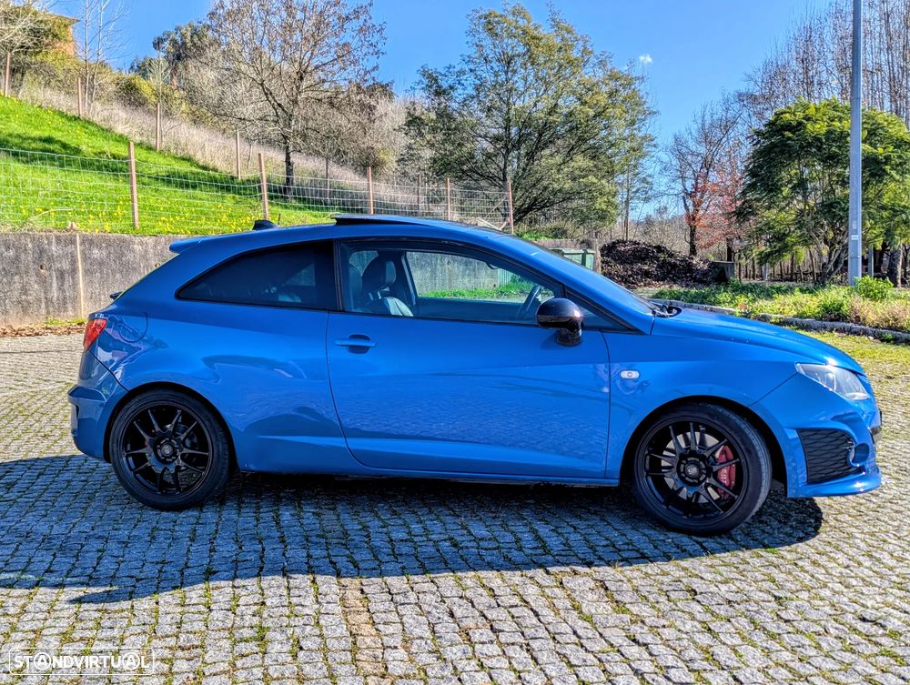 SEAT Ibiza SC 1.4 TSI DSG Cupra - 2