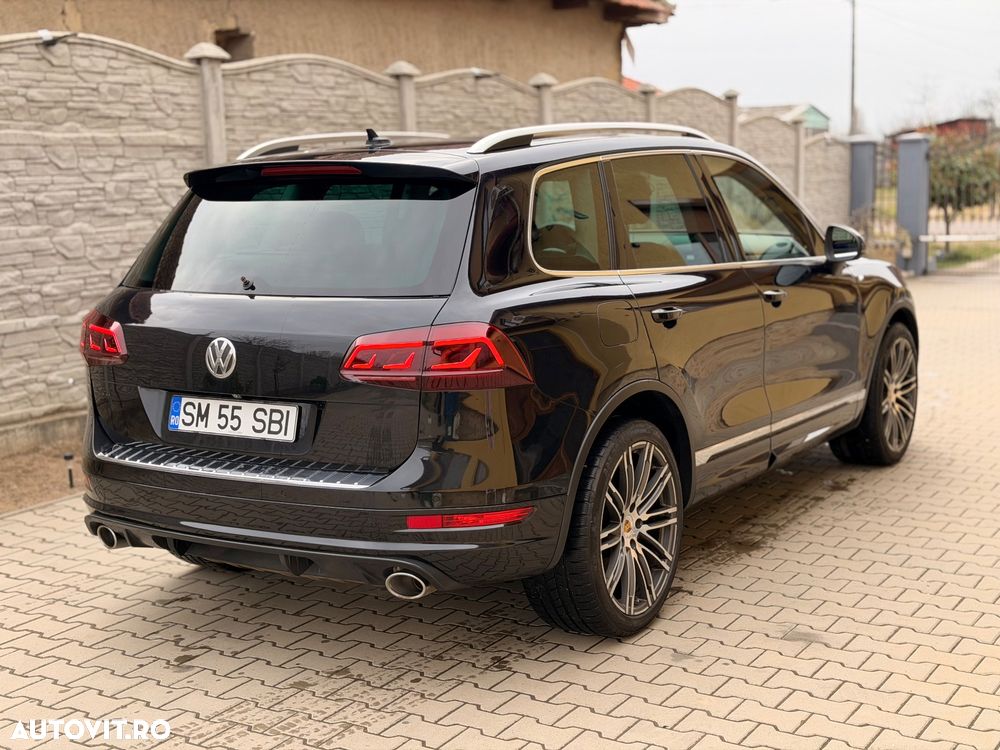 Volkswagen Touareg 3.0 V6 TDI BMT - 3