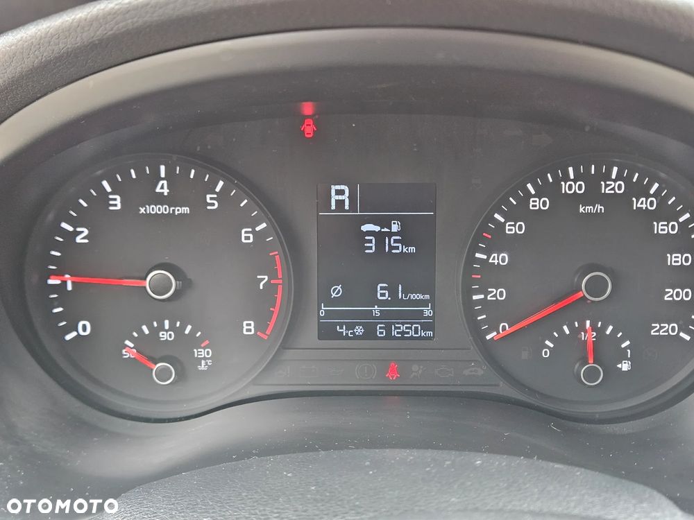 Kia Stonic 1.4 M - 10