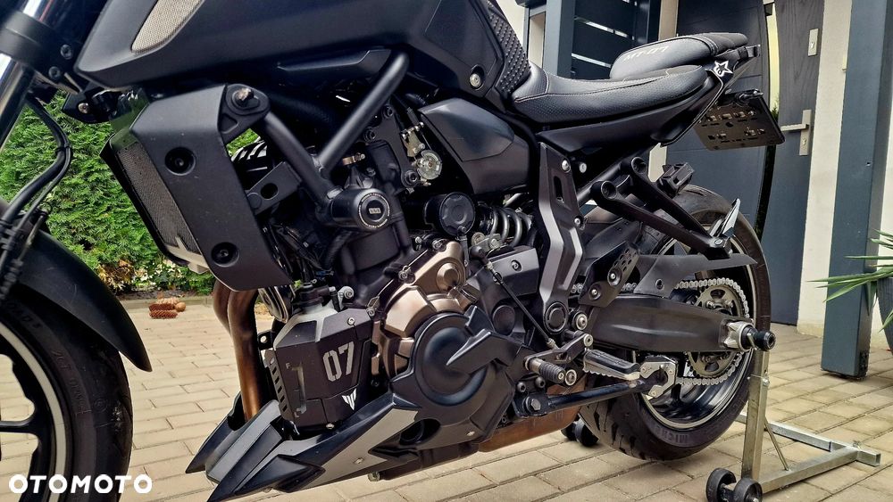 Yamaha MT - 11