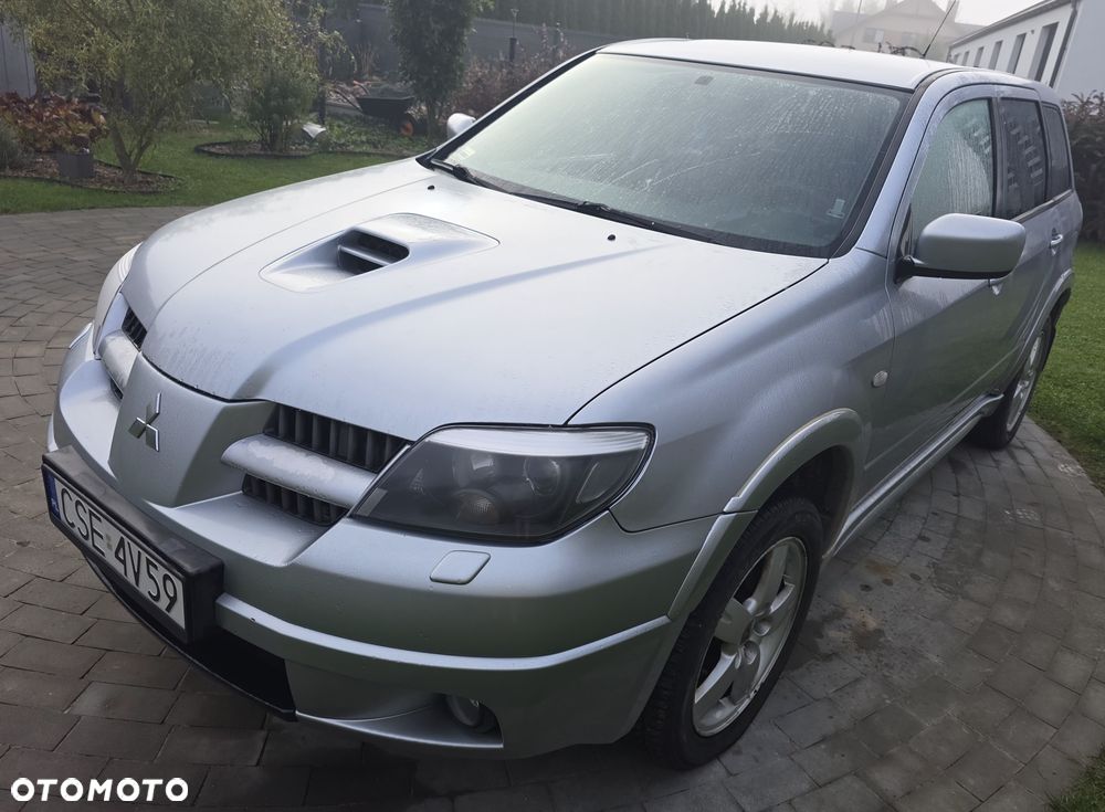 Mitsubishi Outlander 2.0 Turbo - 9