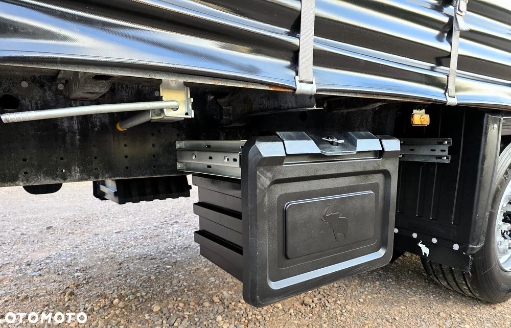 Schmitz Cargobull Varios* Dach pod.* Oś pod.* Paleciara* Komputer! - 16