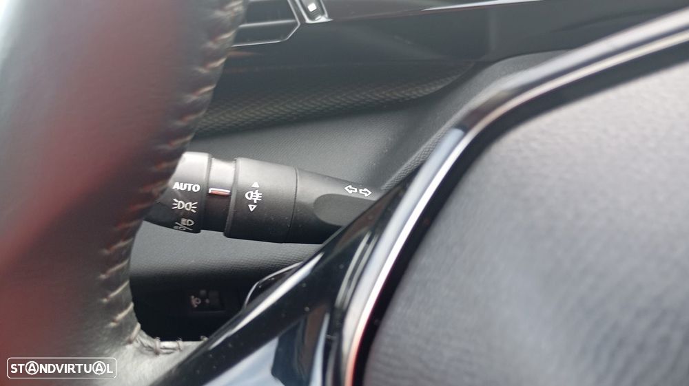 Peugeot 308 BlueHDi FAP 130 EAT8 Stop & Start Active Pack - 26