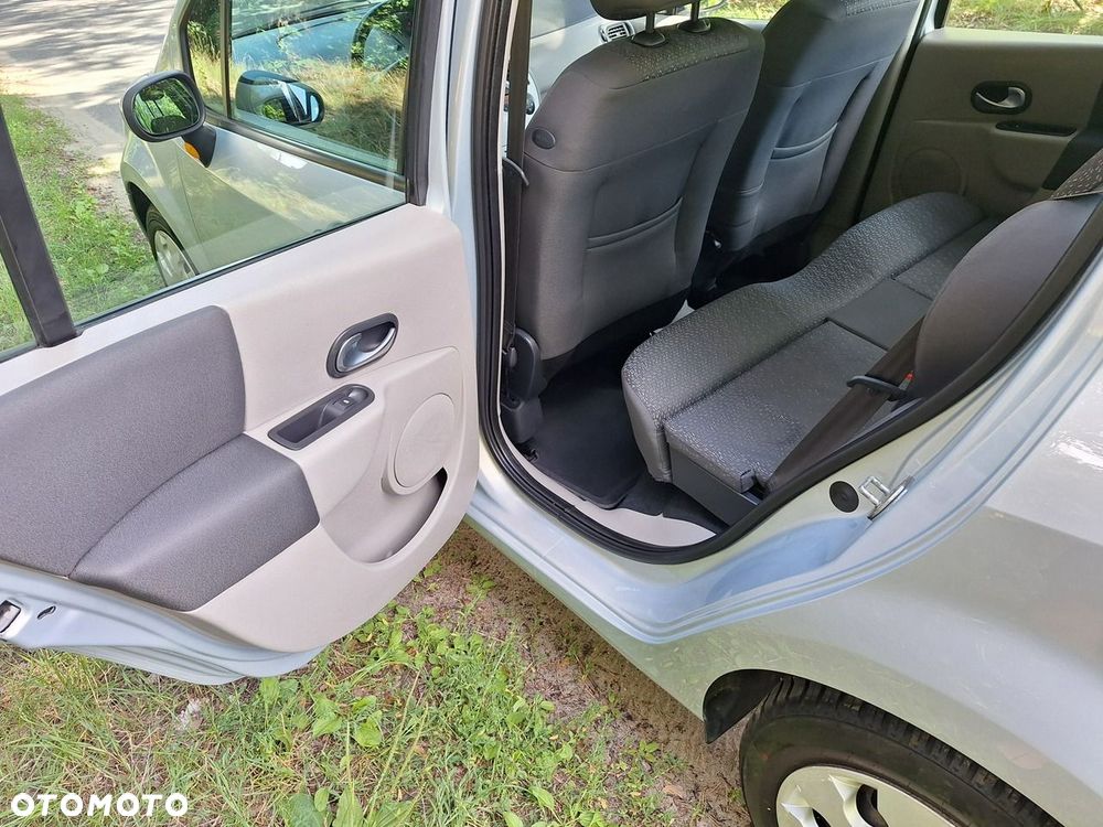 Renault Modus 1.6 16V ESP Dynamique - 21