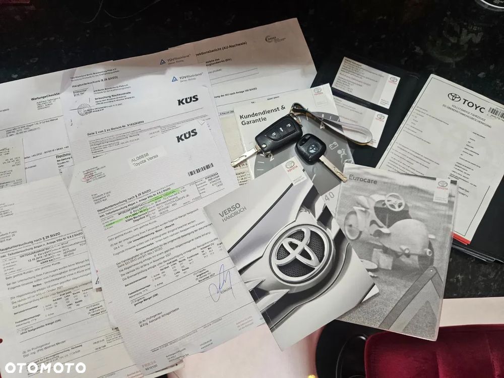 Toyota Verso 1.8 Premium 7os - 39
