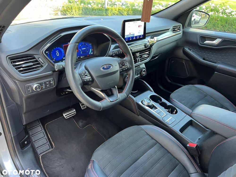 Ford Kuga - 16