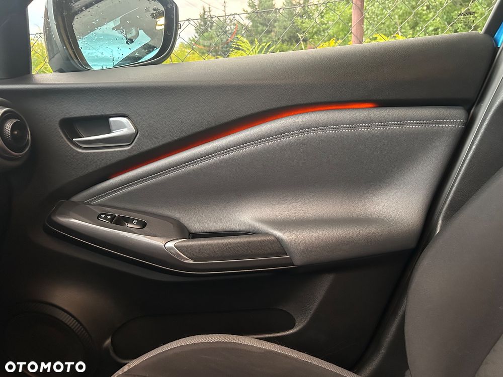 Nissan Juke 1.0 DIG-T Acenta DCT - 39