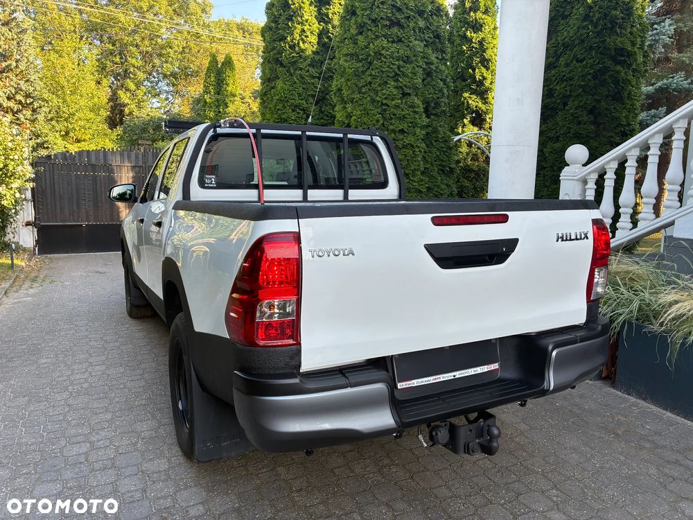 Toyota Hilux 2.4 D-4D Double Cab DLX 4x4 - 7
