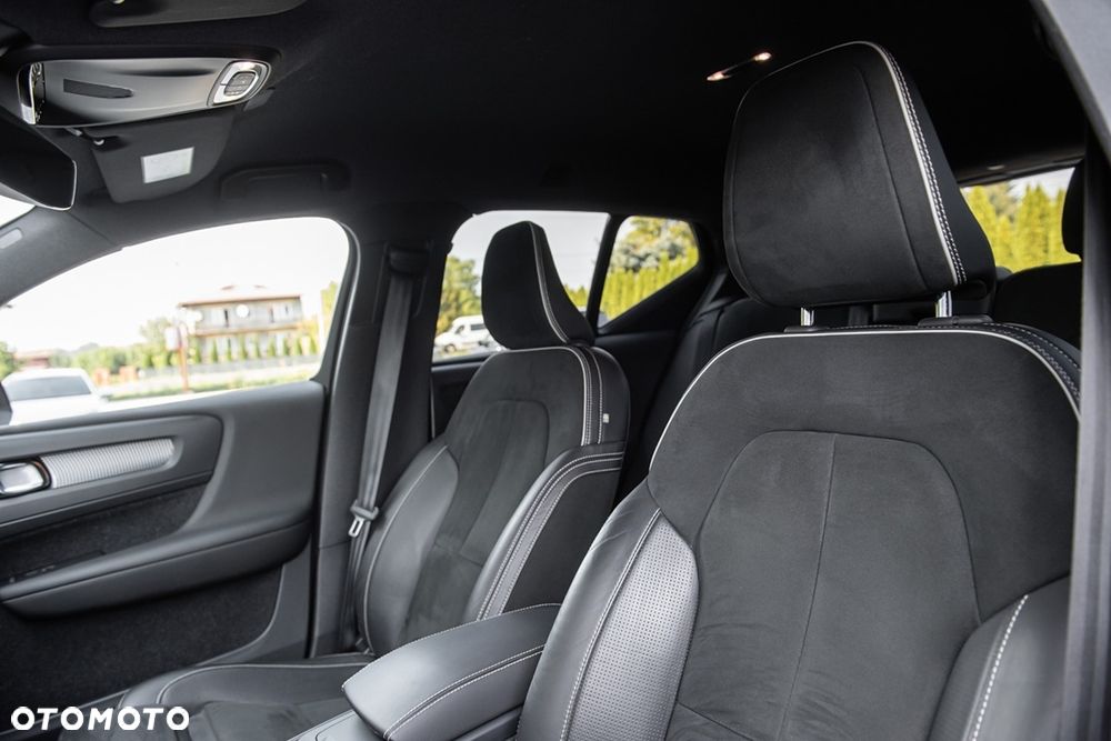 Volvo XC 40 D3 SCR AWD R-Design - 19
