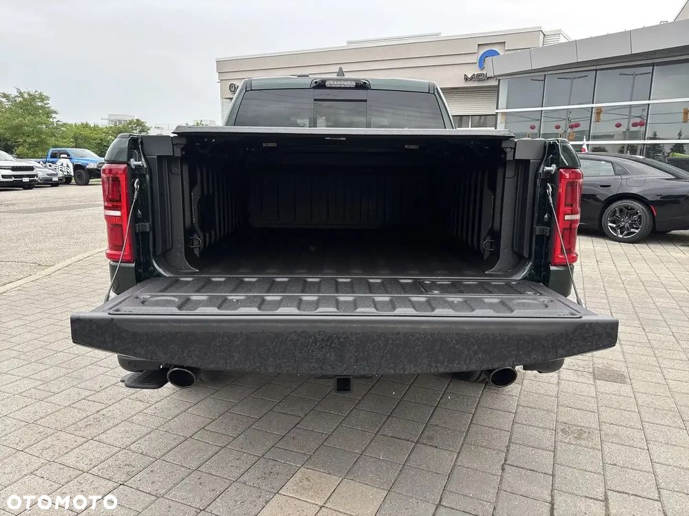RAM 1500 5.7 Crew Cab Limited - 10