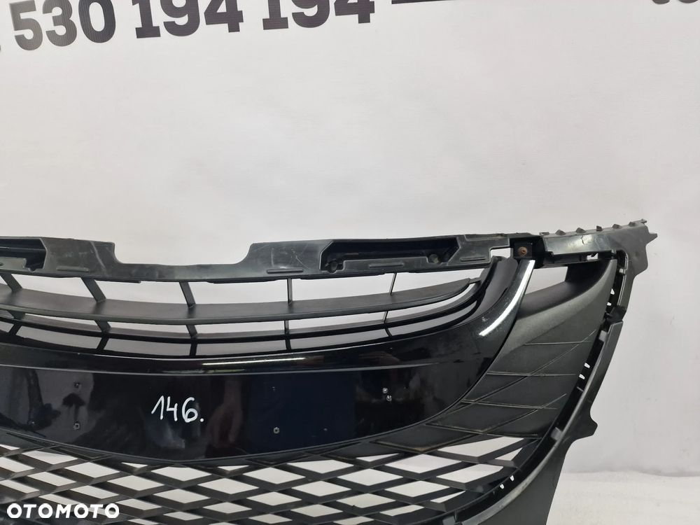 MAZDA 5 V LIFT 10- KRATKA ŚRODKOWA ZDERZAKA PRZEDNIEGO PRZÓD BARDZO ŁADNA , NR C513-501T1 , NR AUKCJI KR146 - 7