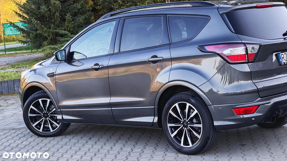 Ford Kuga 2.0 TDCi 4x2 ST-Line - 20
