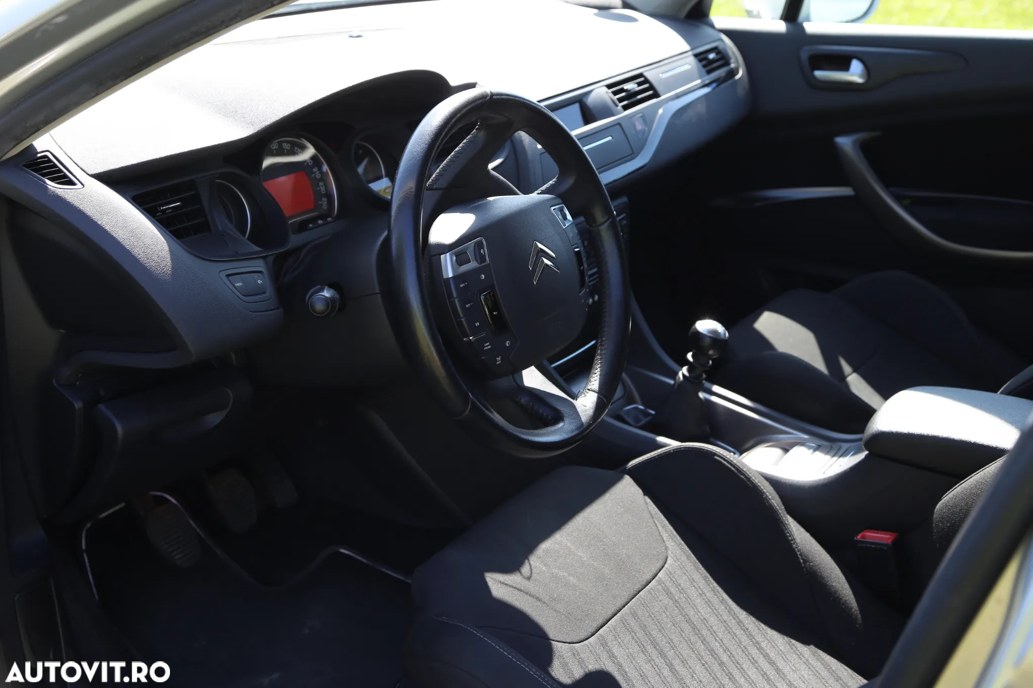 Citroën C5 Tourer HDi 140 FAP Exclusive - 9