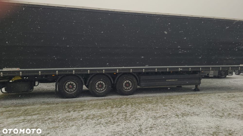 Schwarzmuller S1 - 6