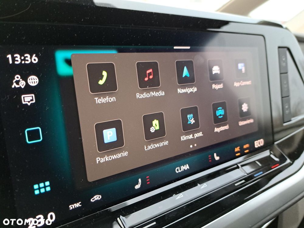 Volkswagen Multivan - 15