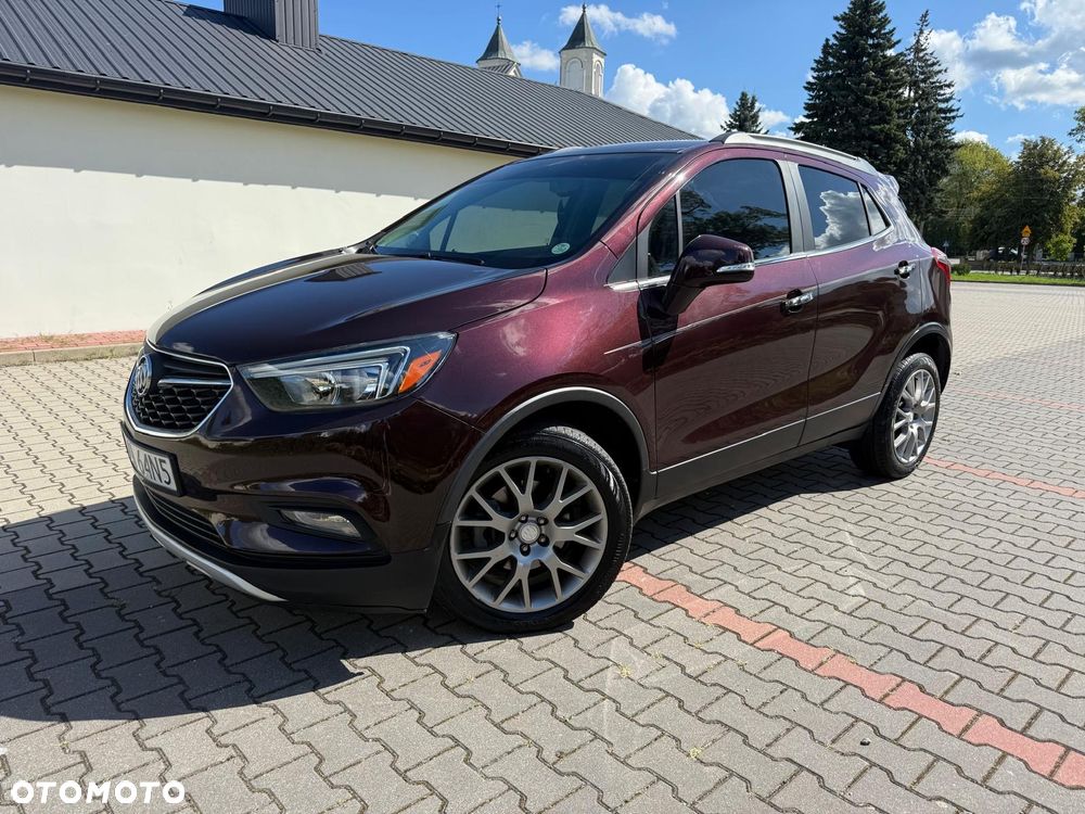 Buick Encore - 2