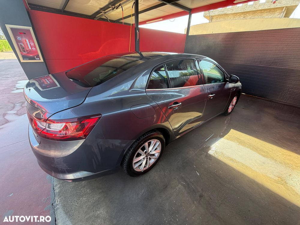Renault Megane 1.2 TCe Intens - 4