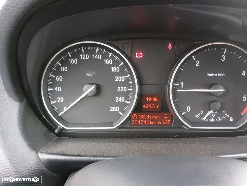 BMW 120 d DPF Edition Sport - 6