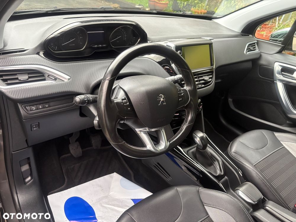 Peugeot 2008 - 14