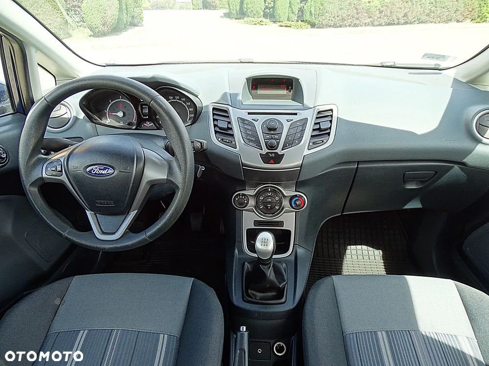 Ford Fiesta 1.4 TDCi Ghia - 34