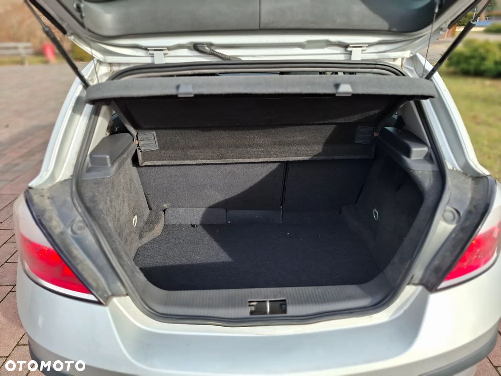 Opel Astra 1.6 Active - 10