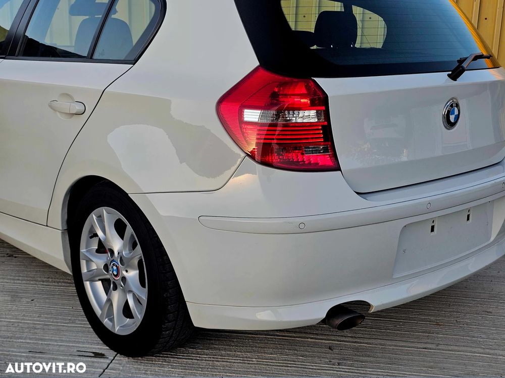 BMW Seria 1 118d DPF Edition Sport - 14