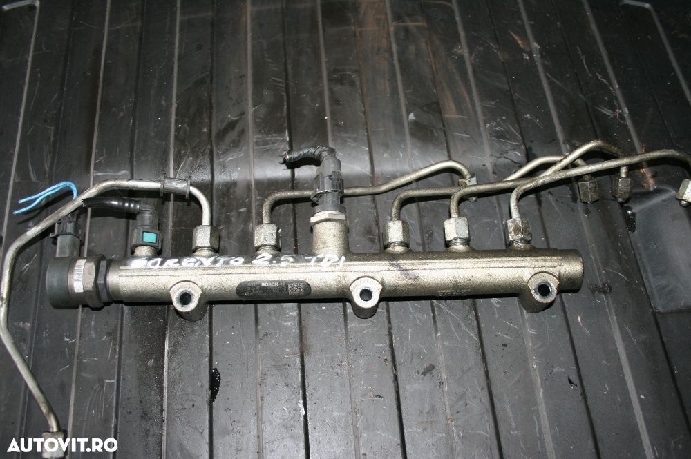 Rampa Injectie Motorina Kia Sorento 2.5 Crdi Euro 4 170 Cai - 2
