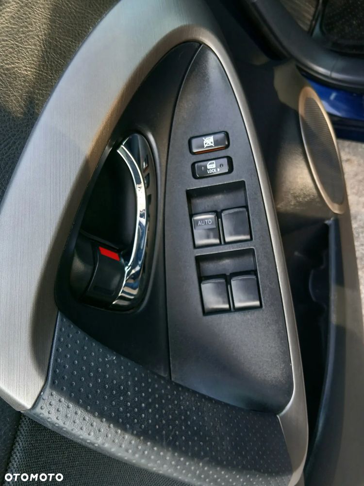 Toyota RAV4 2.2 D-CAT 4x4 Sol - 36