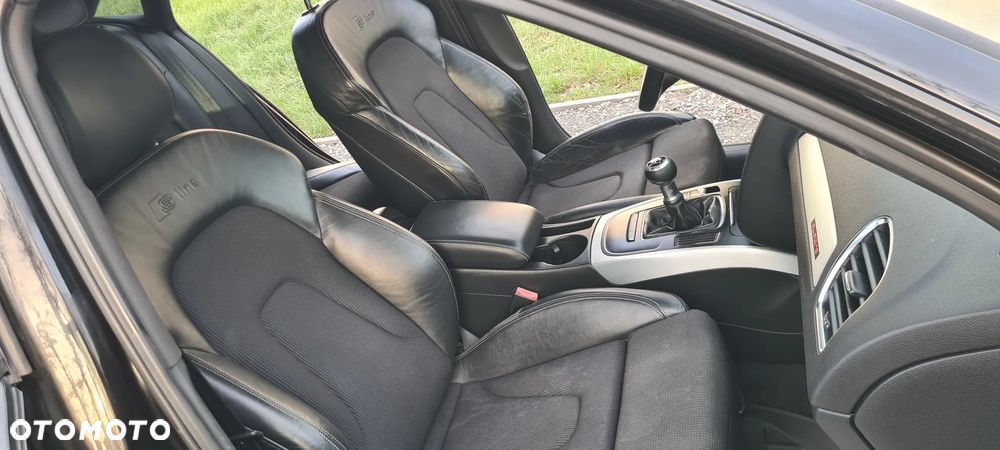 Audi A4 Limousine 2.0 TFSI Quattro - 11