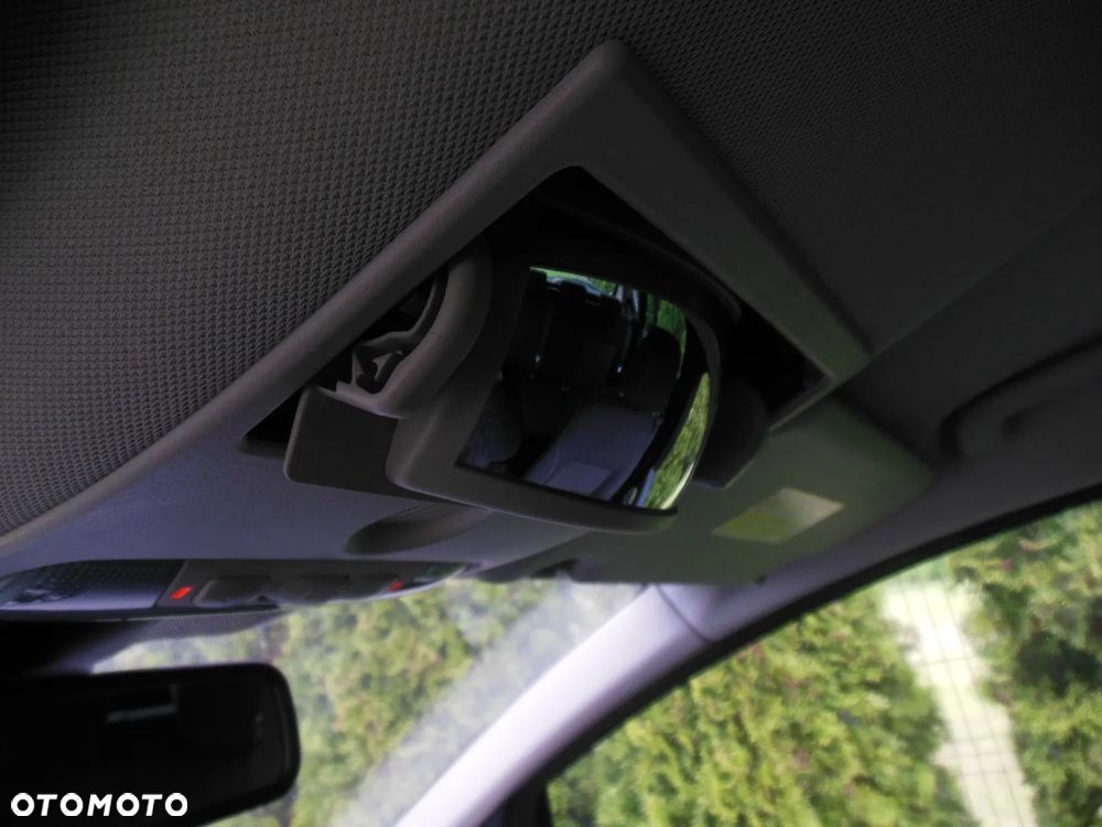 Ford B-MAX 1.0 EcoBoost Titanium - 23