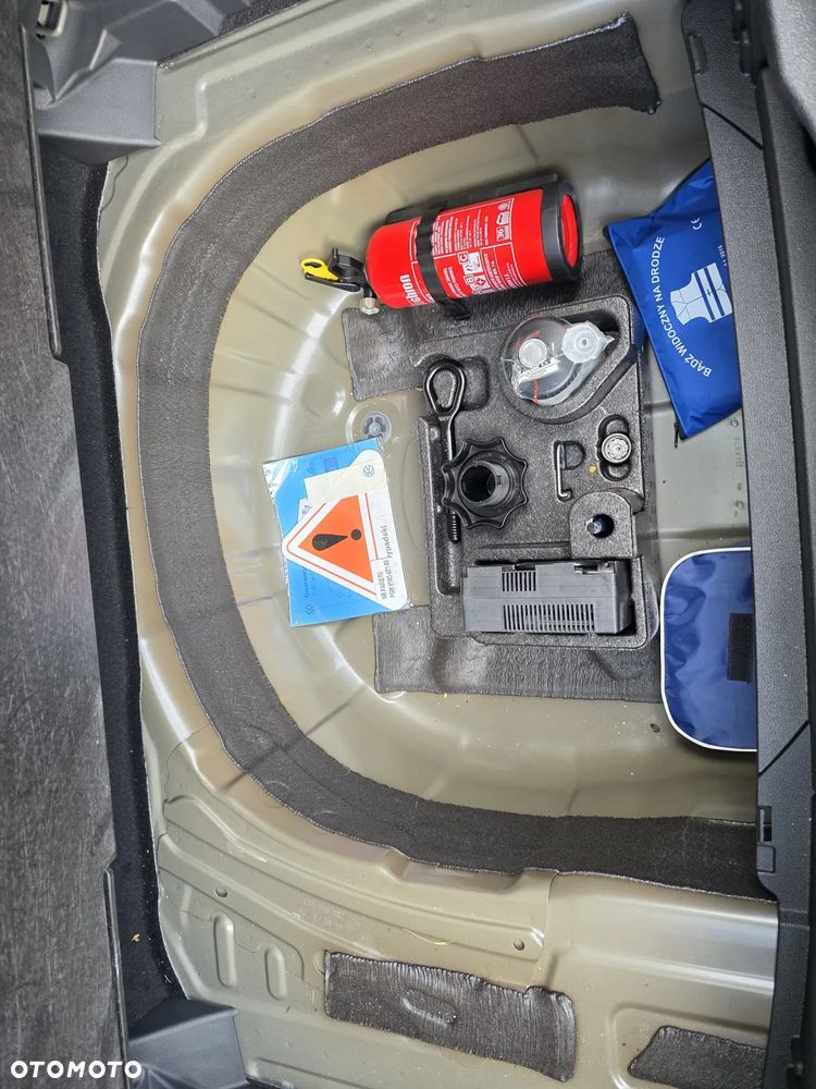 Volkswagen T-Cross 1.5 TSI ACT Style DSG - 16