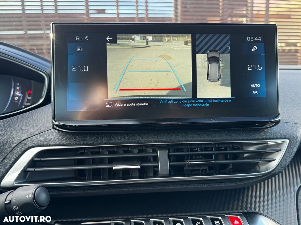 Peugeot 3008 1.5 BlueHDI 130 EAT8 Allure Pack - 28