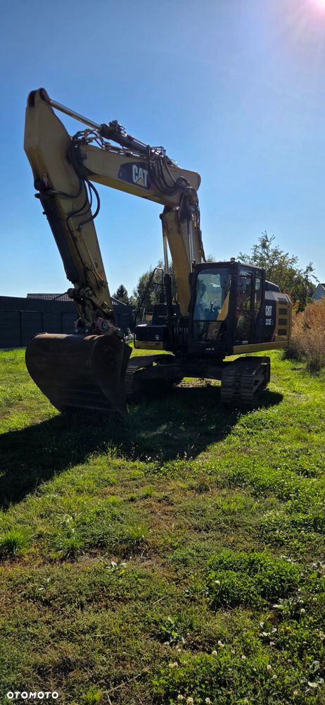 Caterpillar 323E - 19