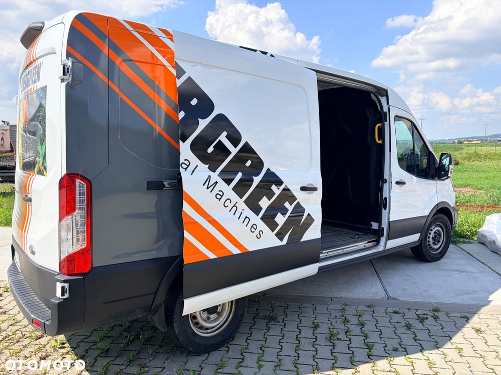Ford Transit 350 - 5