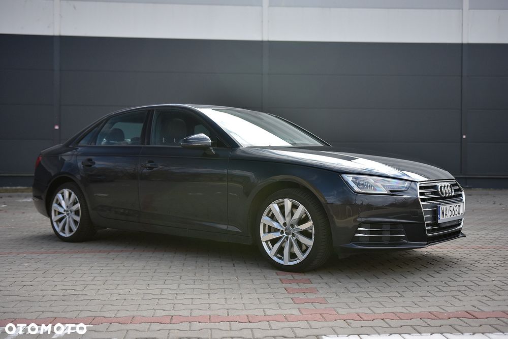 Audi A4 Limousine - 8