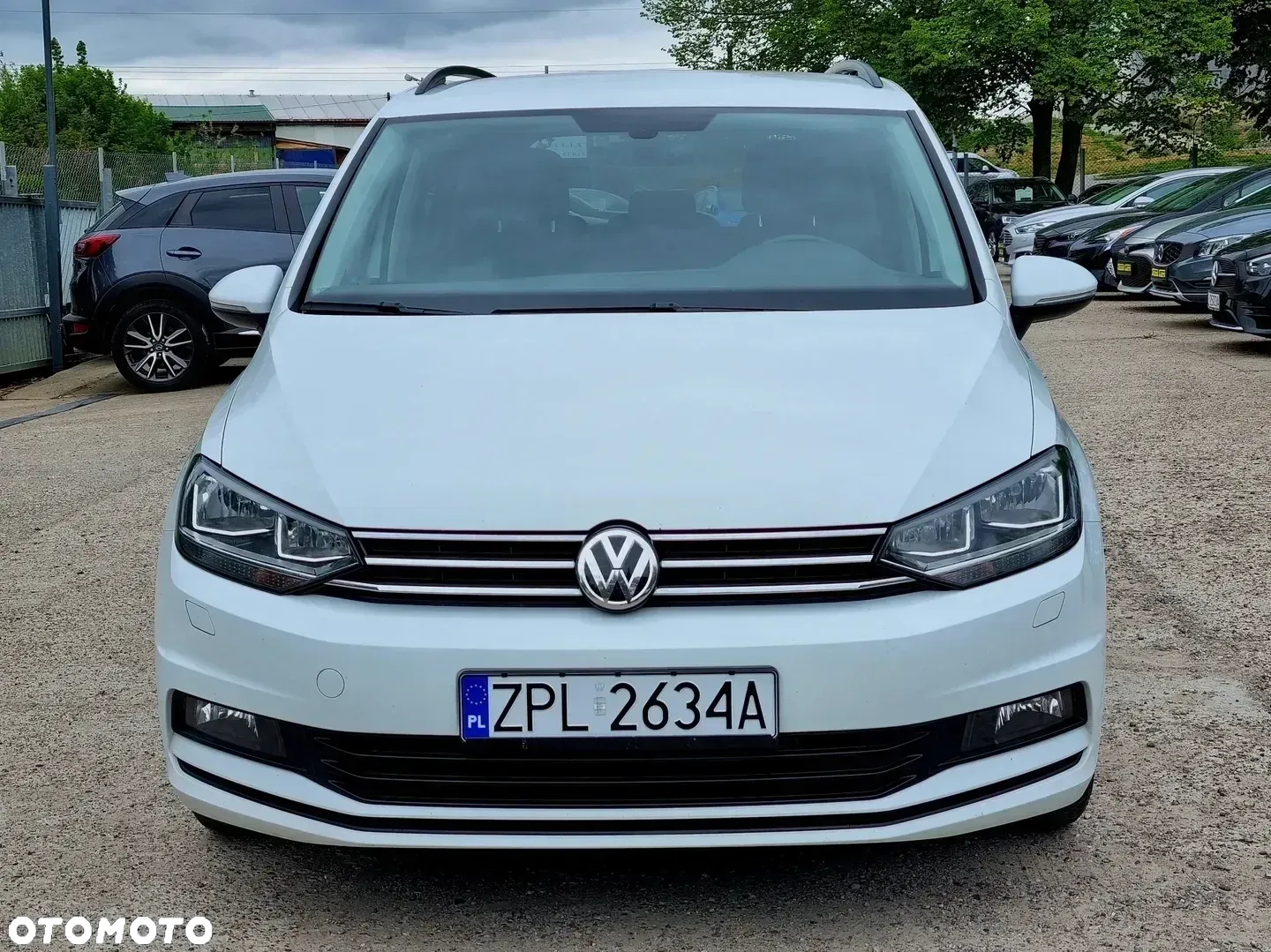 Volkswagen Touran 1.6 TDI SCR (BlueMotion Technology) DSG Comfortline - 2
