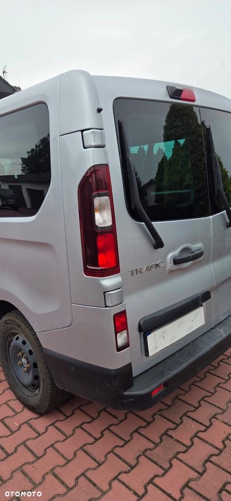 Renault Trafic 2.0 dCi Escapade - 4