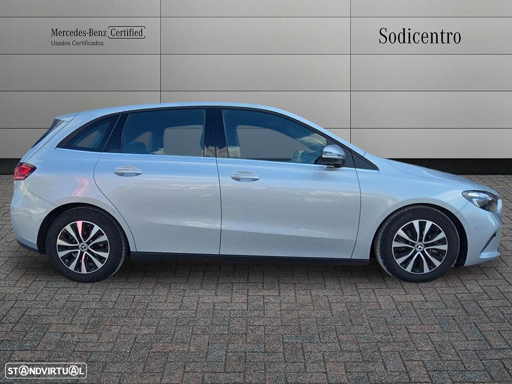 Mercedes-Benz B 180 d - 8