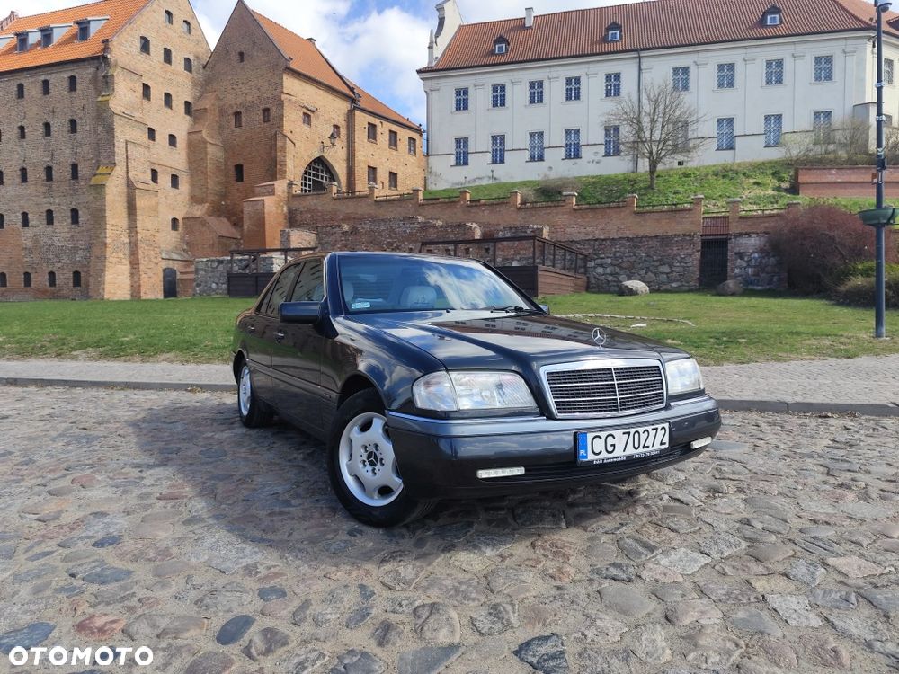 Mercedes-Benz Klasa C - 1