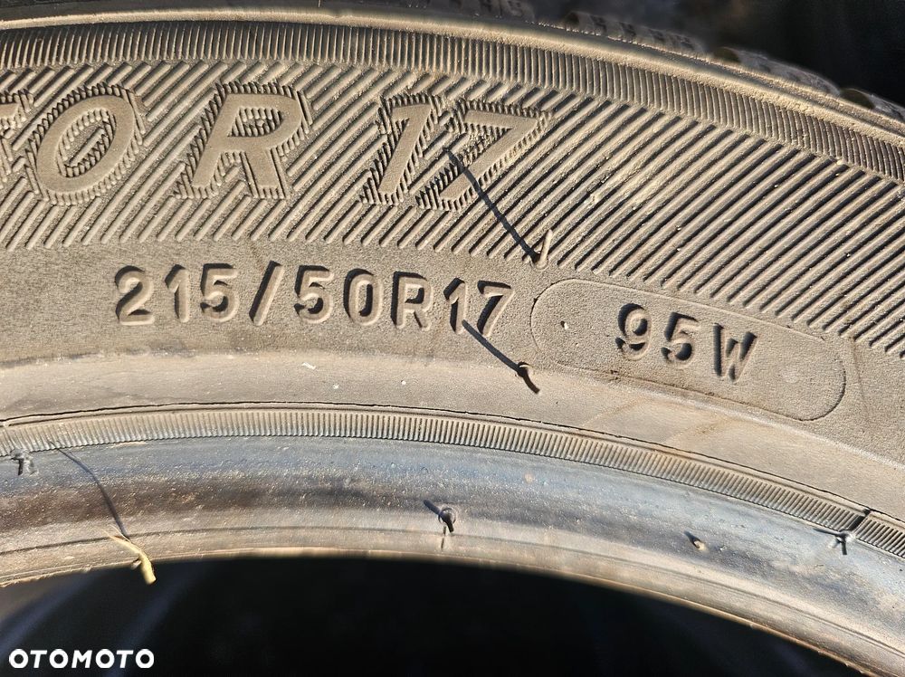 Opony całoroczne MICHELIN 215/50R17 95W CROSSCLIMATE + (4szt.) (3x5,0 1x5,5) (DOT: 2x4018 1x4118 1x0119) L497 - 4