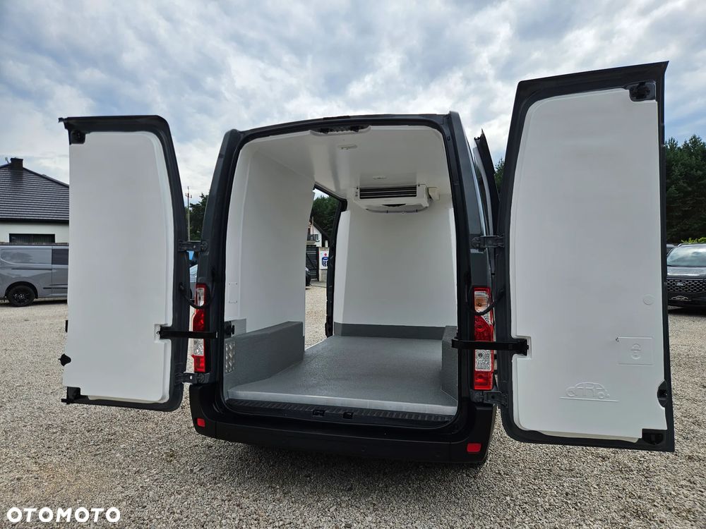 Renault MASTER L2H2 Chłodnia / Mroźnia 230V 2x boczne drzwi 32tyś km SalonPL FV23% - 22