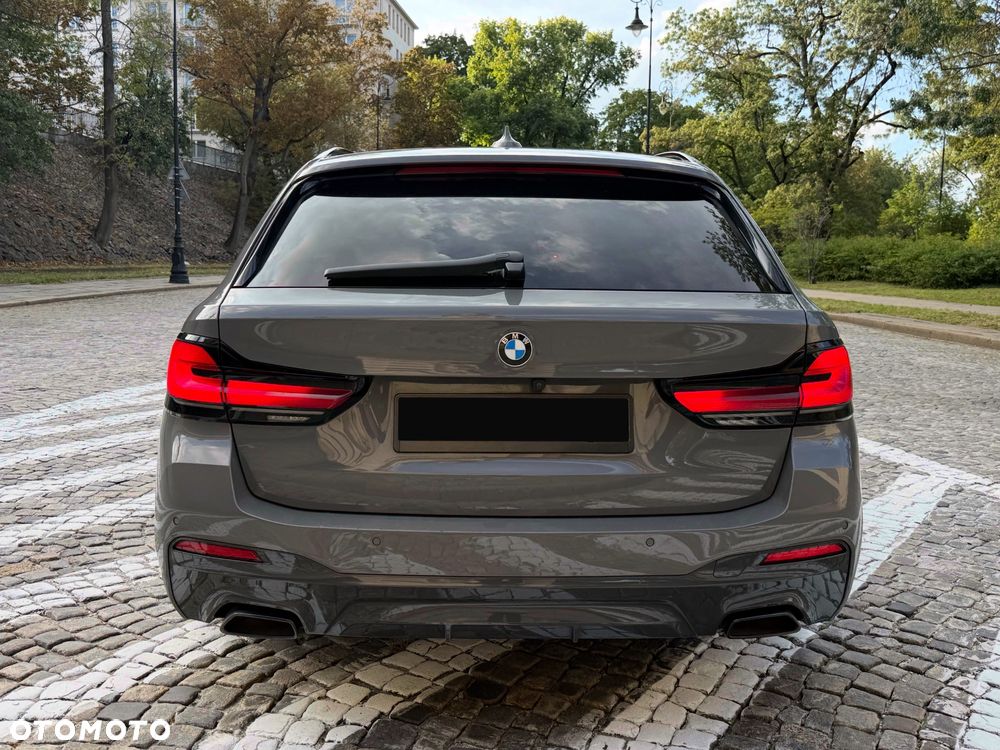 BMW Seria 5 520d M Sport Edition - 10
