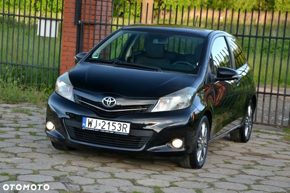 Toyota Yaris 1.33 VVT-i Executive - 14