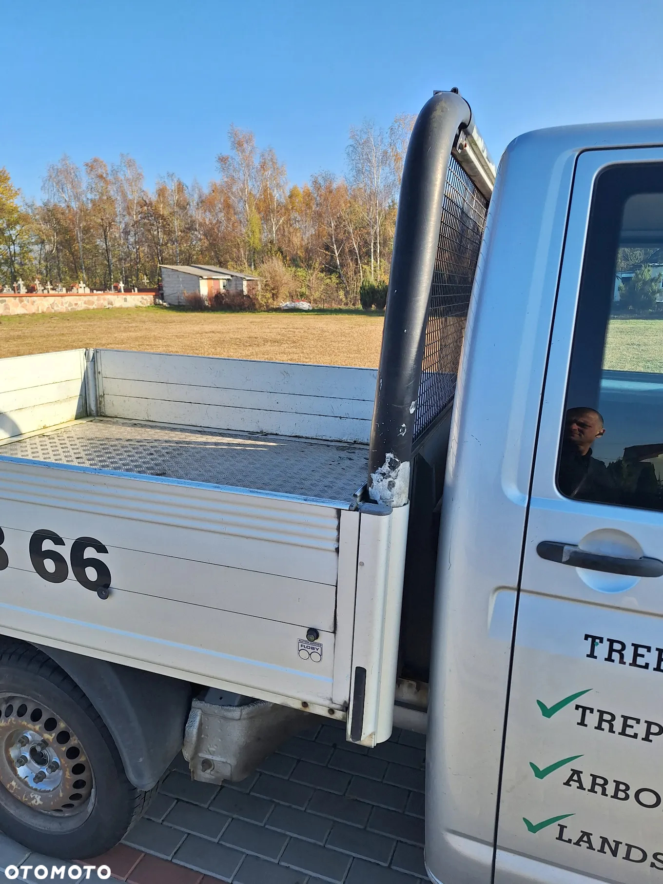 KRATOWNICA SIATKA OSŁONA SZYBY PAŁĄK- VW TRANSPORTER T5 DOKA - 5