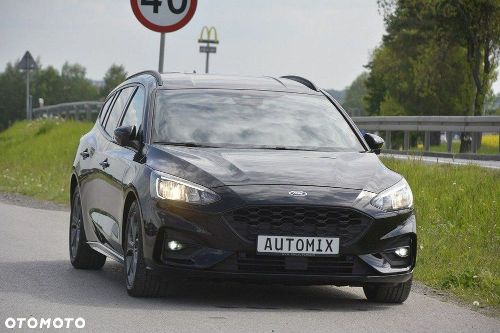 Ford Focus 1.0 EcoBoost Start-Stopp-System ST-LINE X - 10