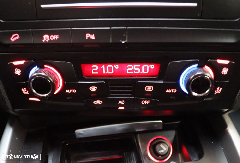 Audi Q5 2.0 TDI Advance - 23
