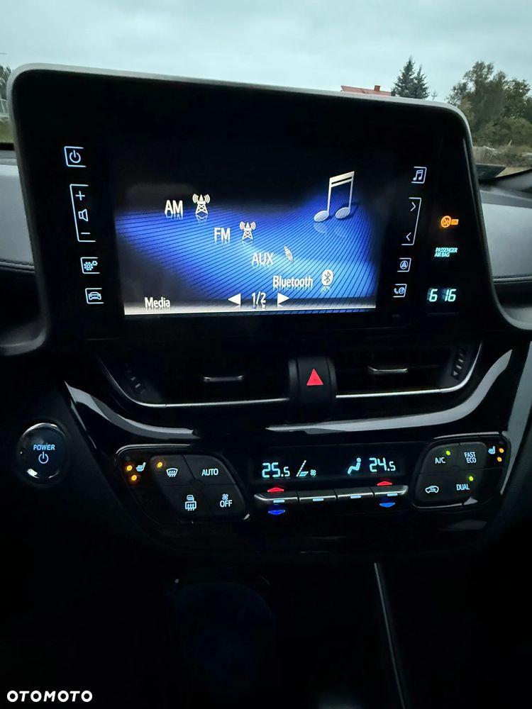Toyota C-HR 1.8 Hybrid Selection - 26