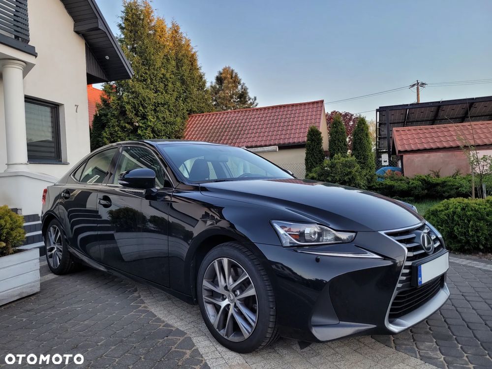 Lexus IS 200t / 300 Black - 4
