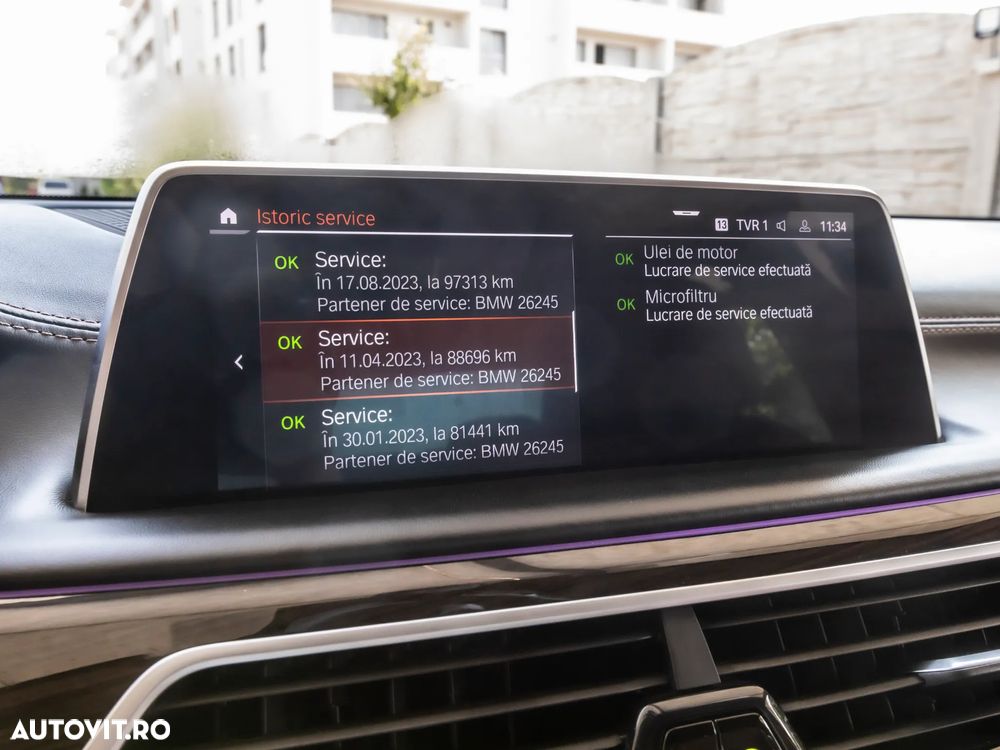 BMW Seria 7 740Ld xDrive - 34