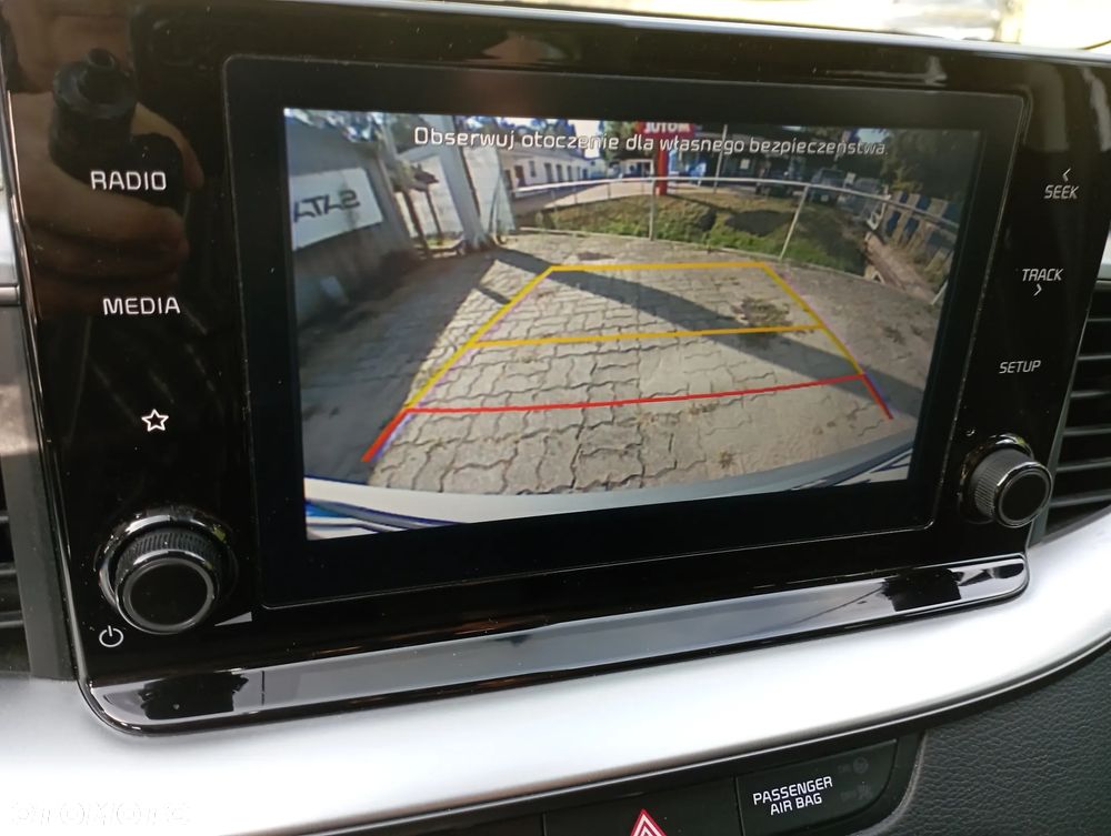 Kia Ceed 1.5 T-GDI M - 11